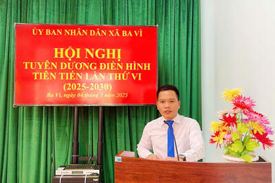 UBND xã Ba Vì tổ chức Hội nghị tuyên dương điển hình tiên tiến lần thứ VI, giai đoạn 2025- 2030